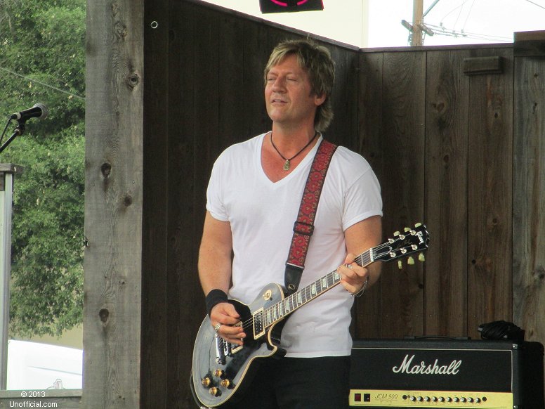 John Lockhart of Black Pearl at the Steamboat Reunion at Threadgill's World Headquarters, Austin, Texas