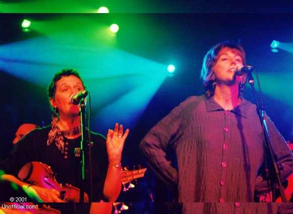 Sweet Mary Hattersley and Lissa Hattersley of Greezy Wheels at The Soap Creek Reunion at La Zona Rosa, Austin, Texas